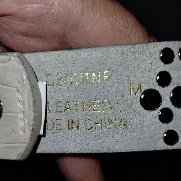 Cream Sparkling Rhinestone Leather Western Belt w/Silver Hardware - Picture 7 of 8